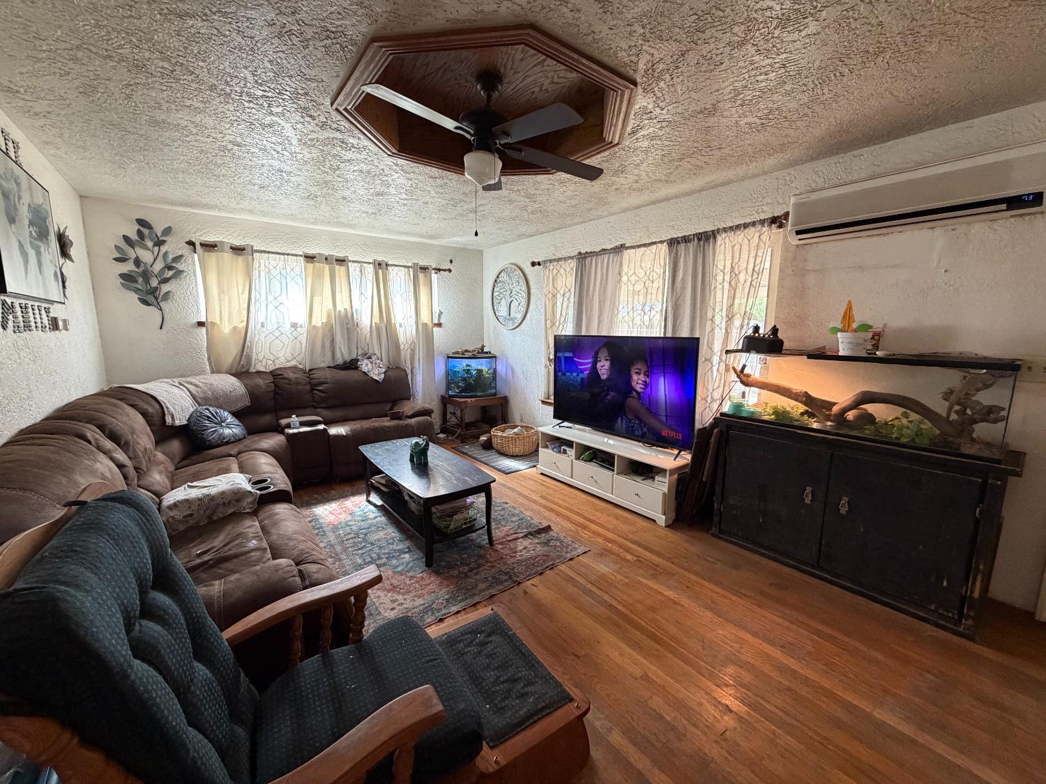 1917 Dartmouth Ct, Modesto, CA 95350