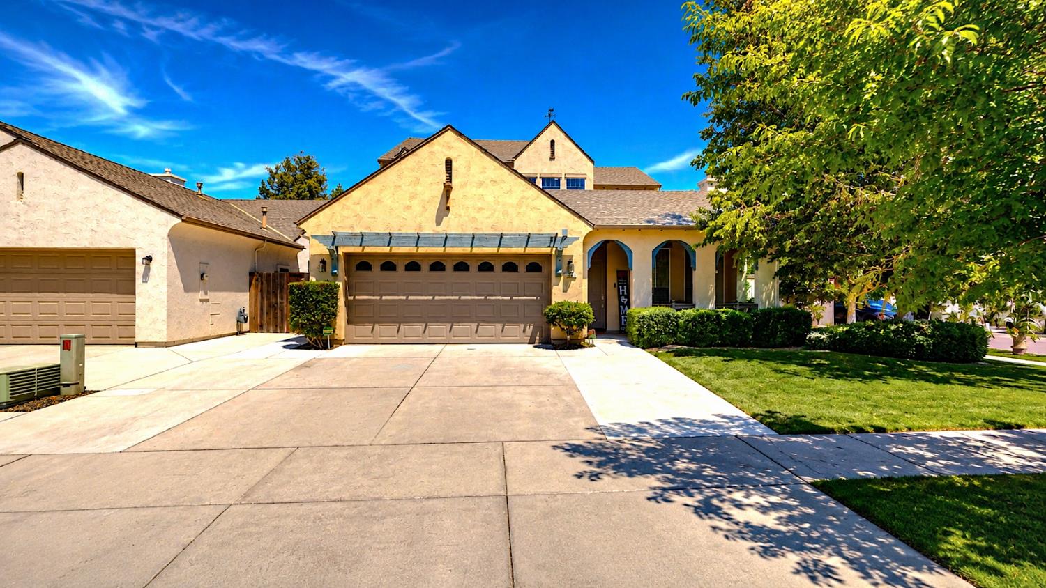 1267 Casual Ln, Turlock, CA 95382