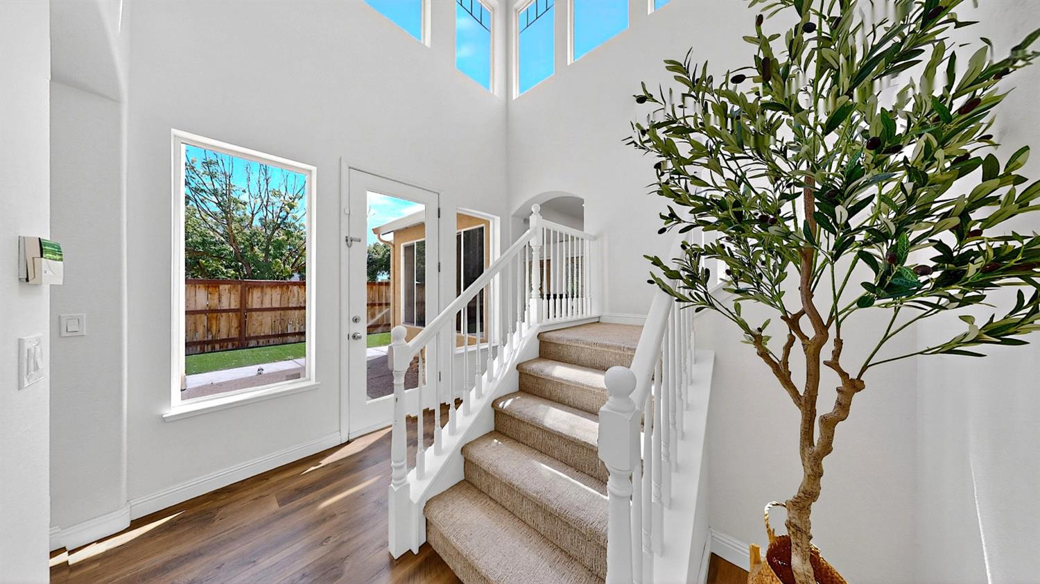 1267 Casual Ln, Turlock, CA 95382