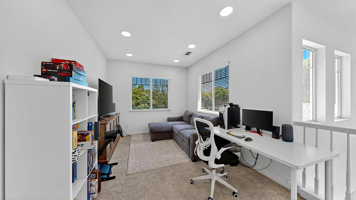1267 Casual Ln, Turlock, CA 95382