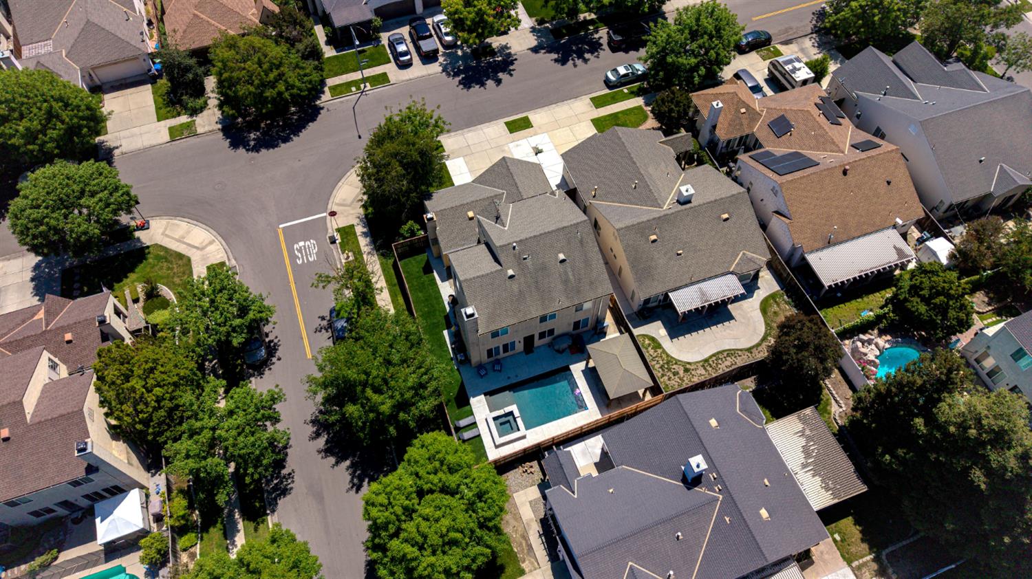 1267 Casual Ln, Turlock, CA 95382