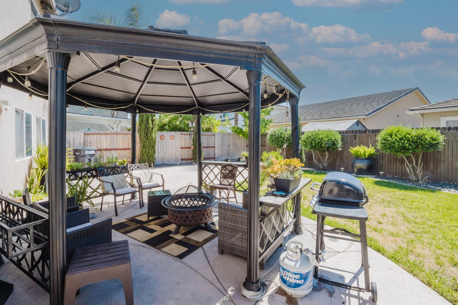 2441 Jubilee Dr, Turlock, CA 95380