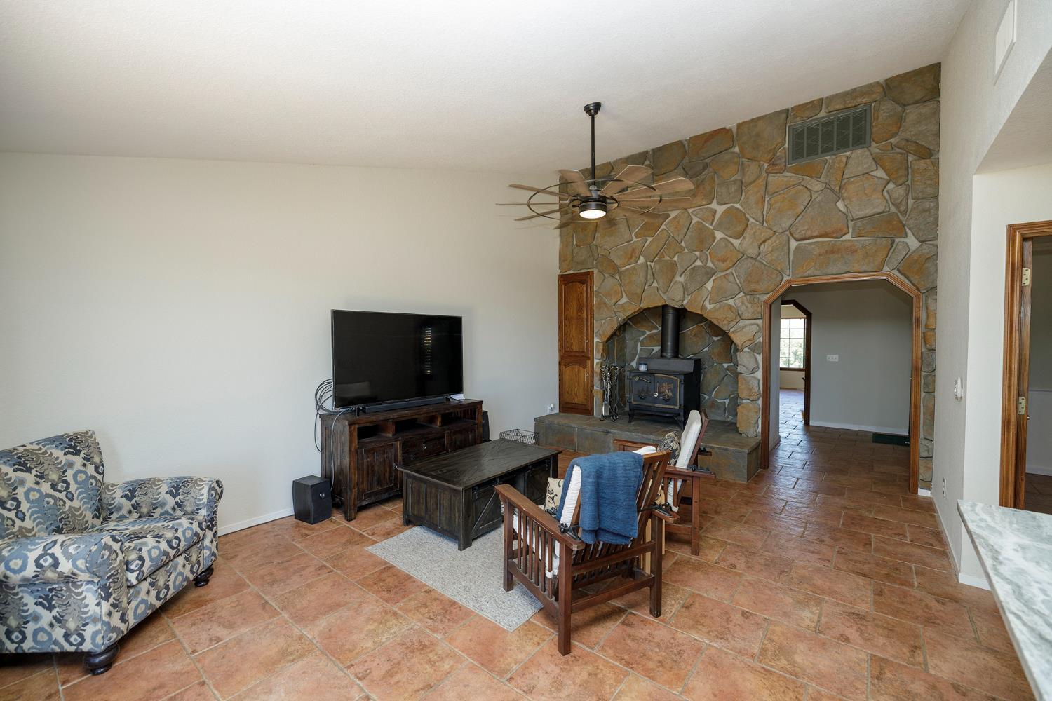 5072 Buckboard, Copperopolis, CA 95228