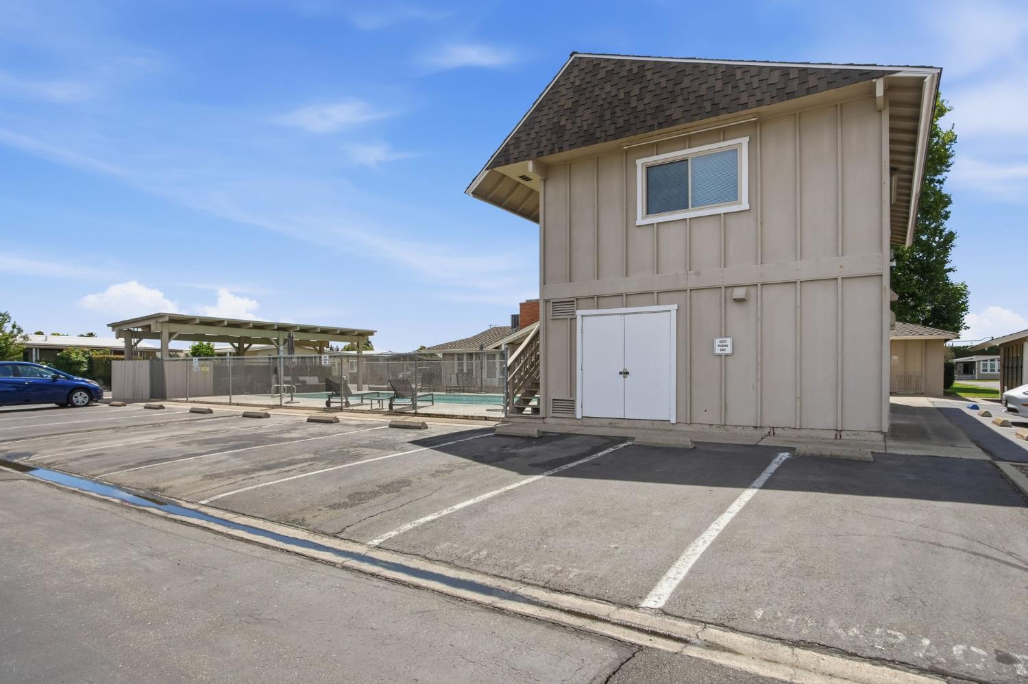 1400 N Tully Rd #43, Turlock, CA 95380
