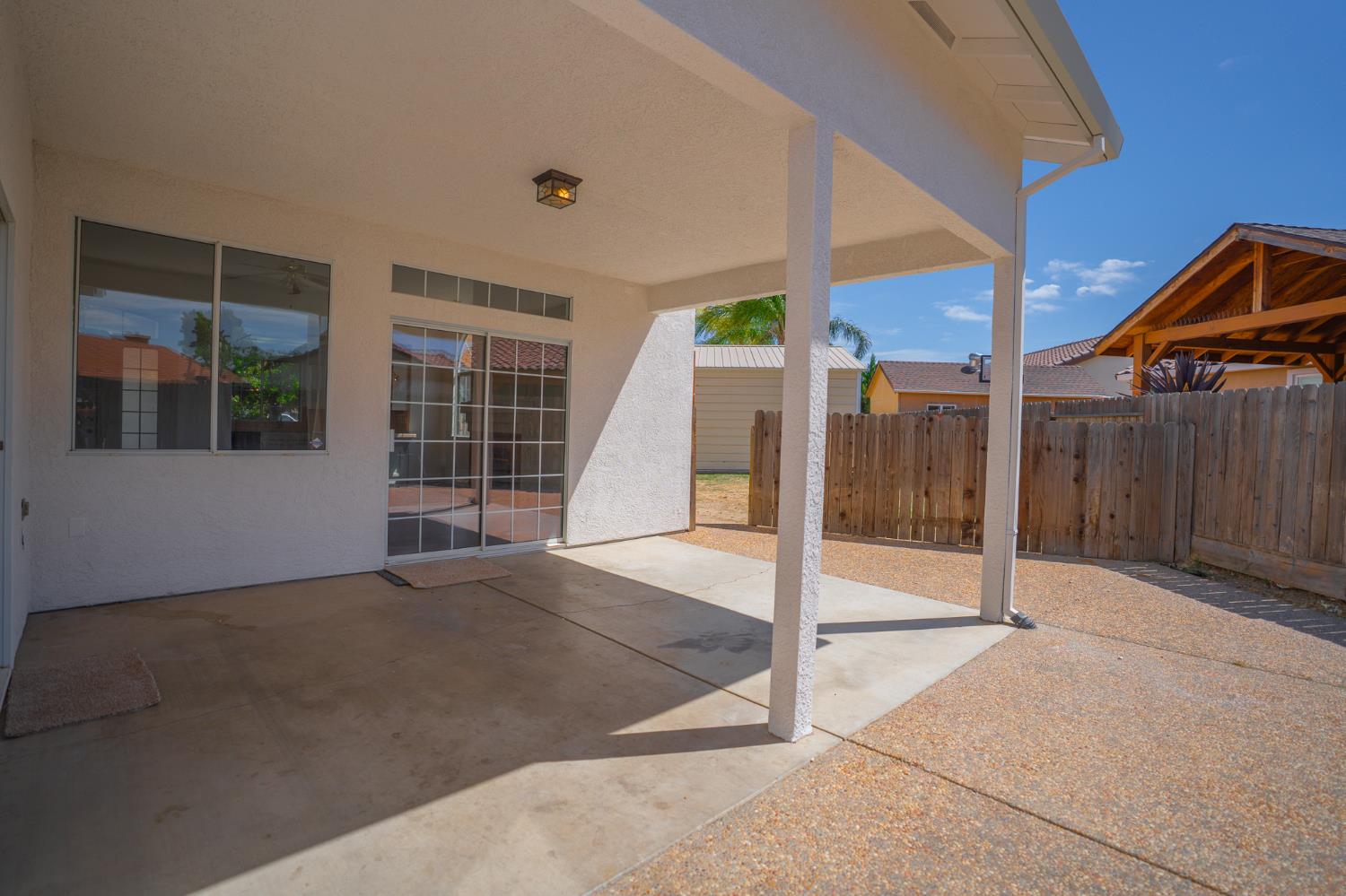 766 Amelia Ct, Los Banos, CA 93635