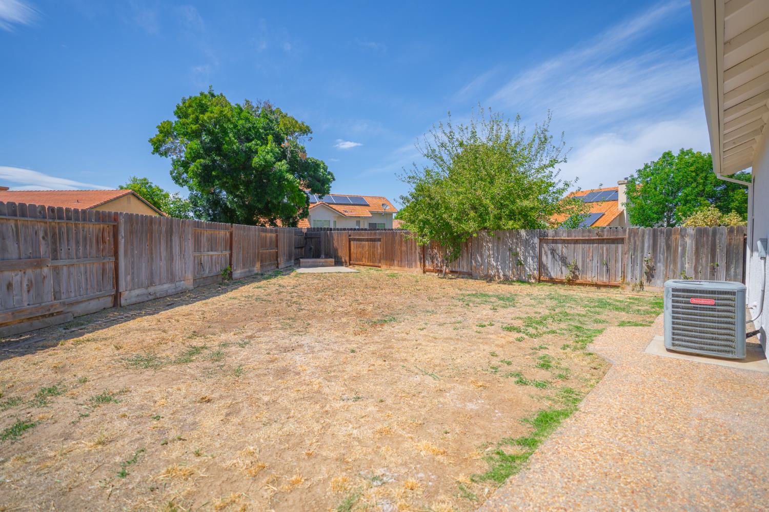 766 Amelia Ct, Los Banos, CA 93635