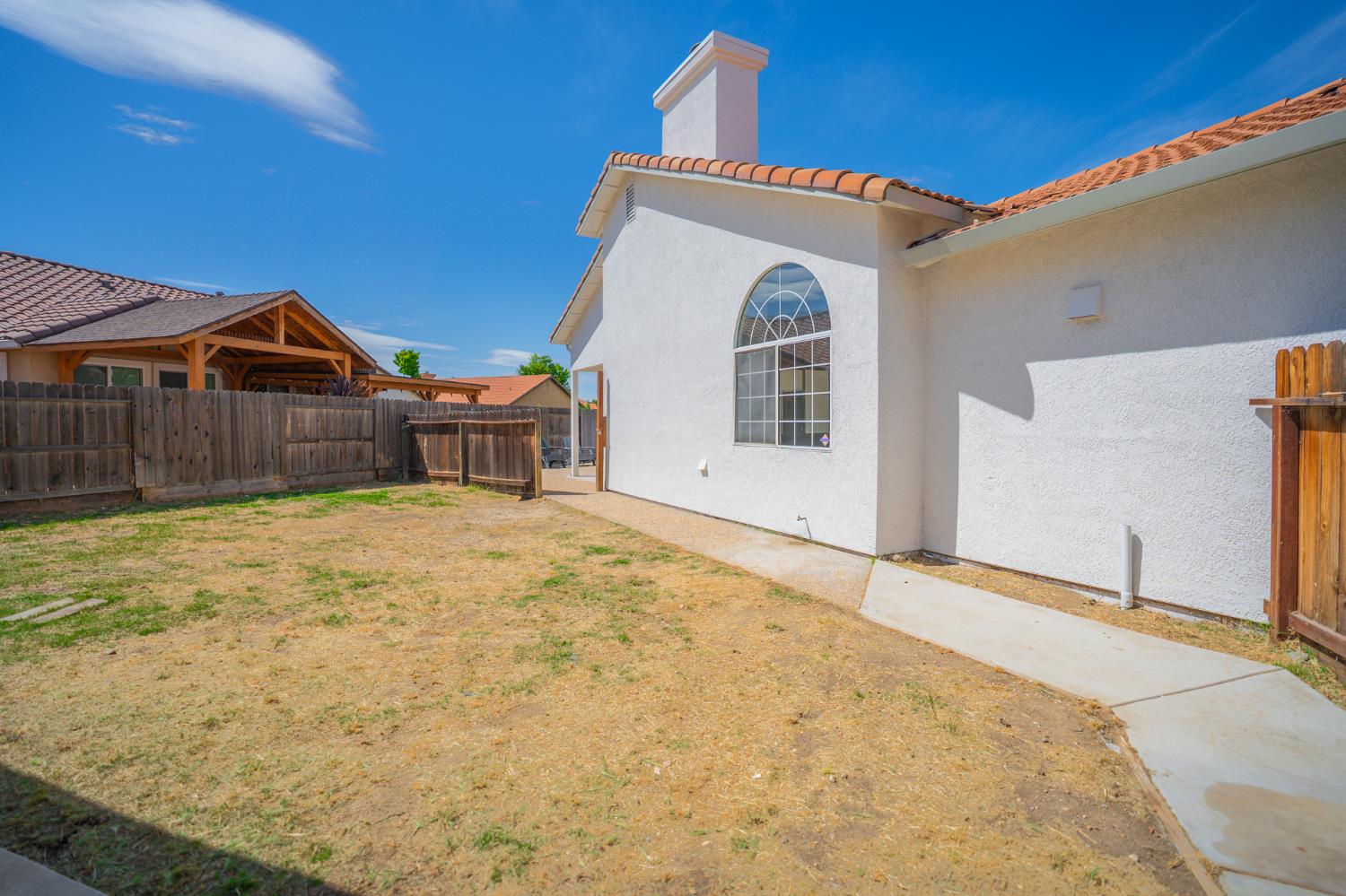 766 Amelia Ct, Los Banos, CA 93635