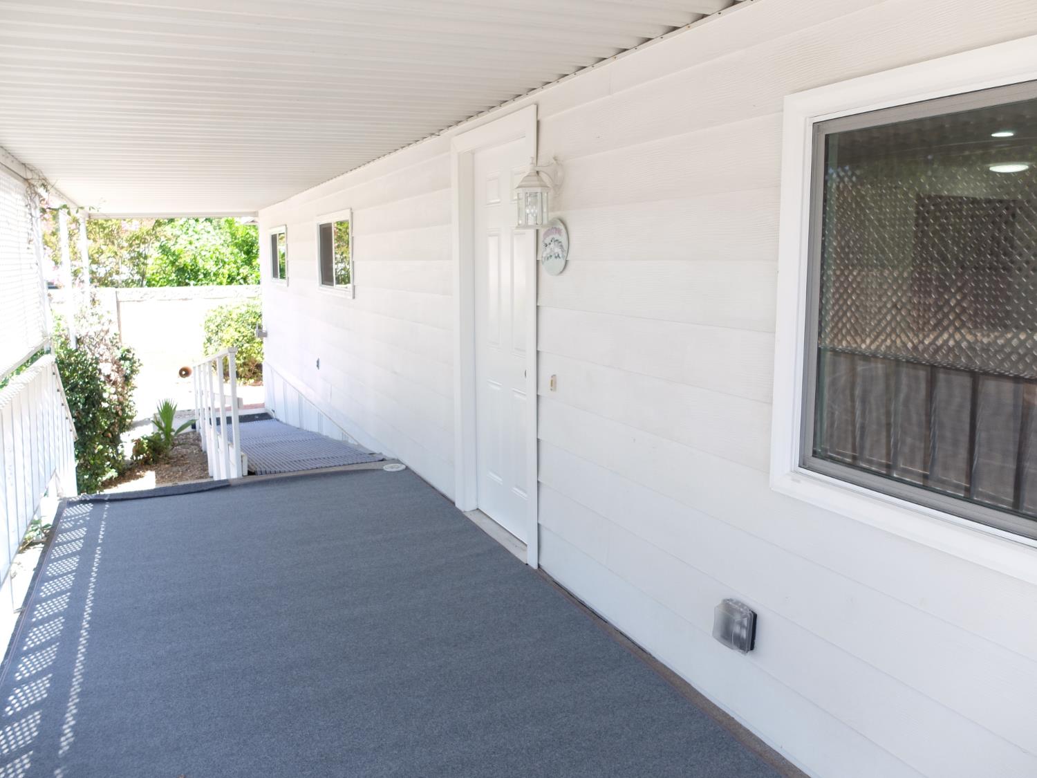 2621 Prescott Rd #229, Modesto, CA 95350