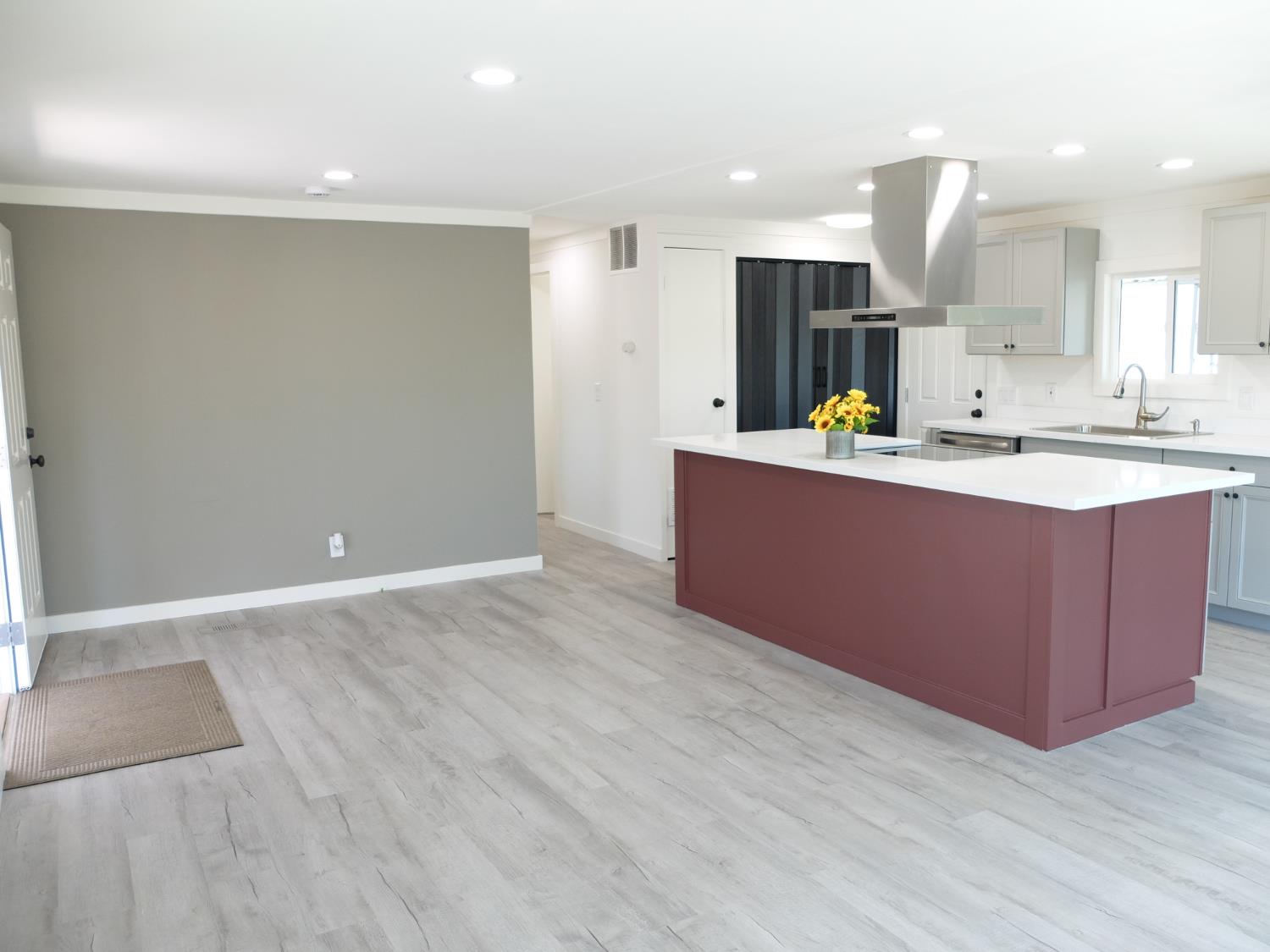 2621 Prescott Rd #229, Modesto, CA 95350