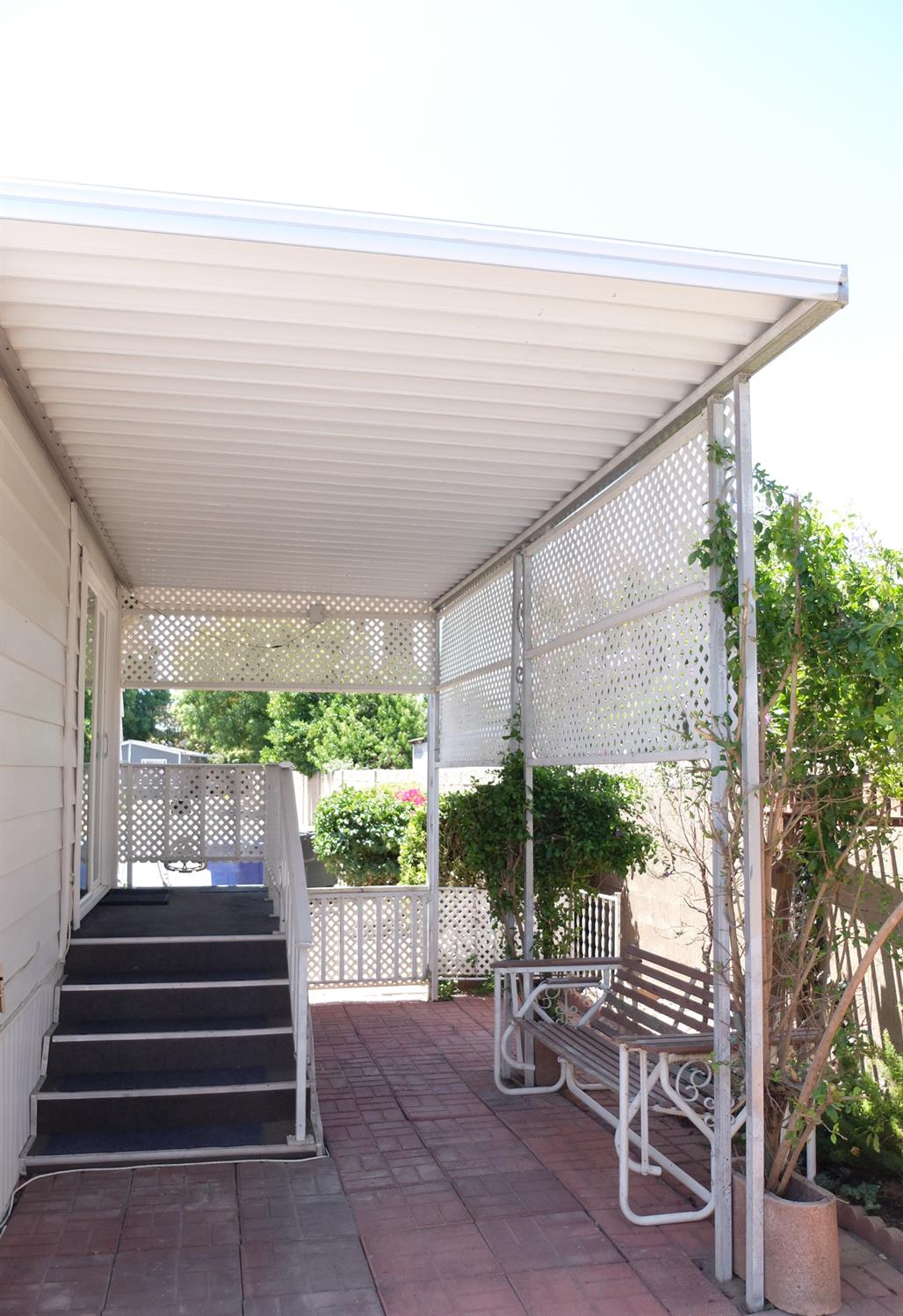 2621 Prescott Rd #229, Modesto, CA 95350