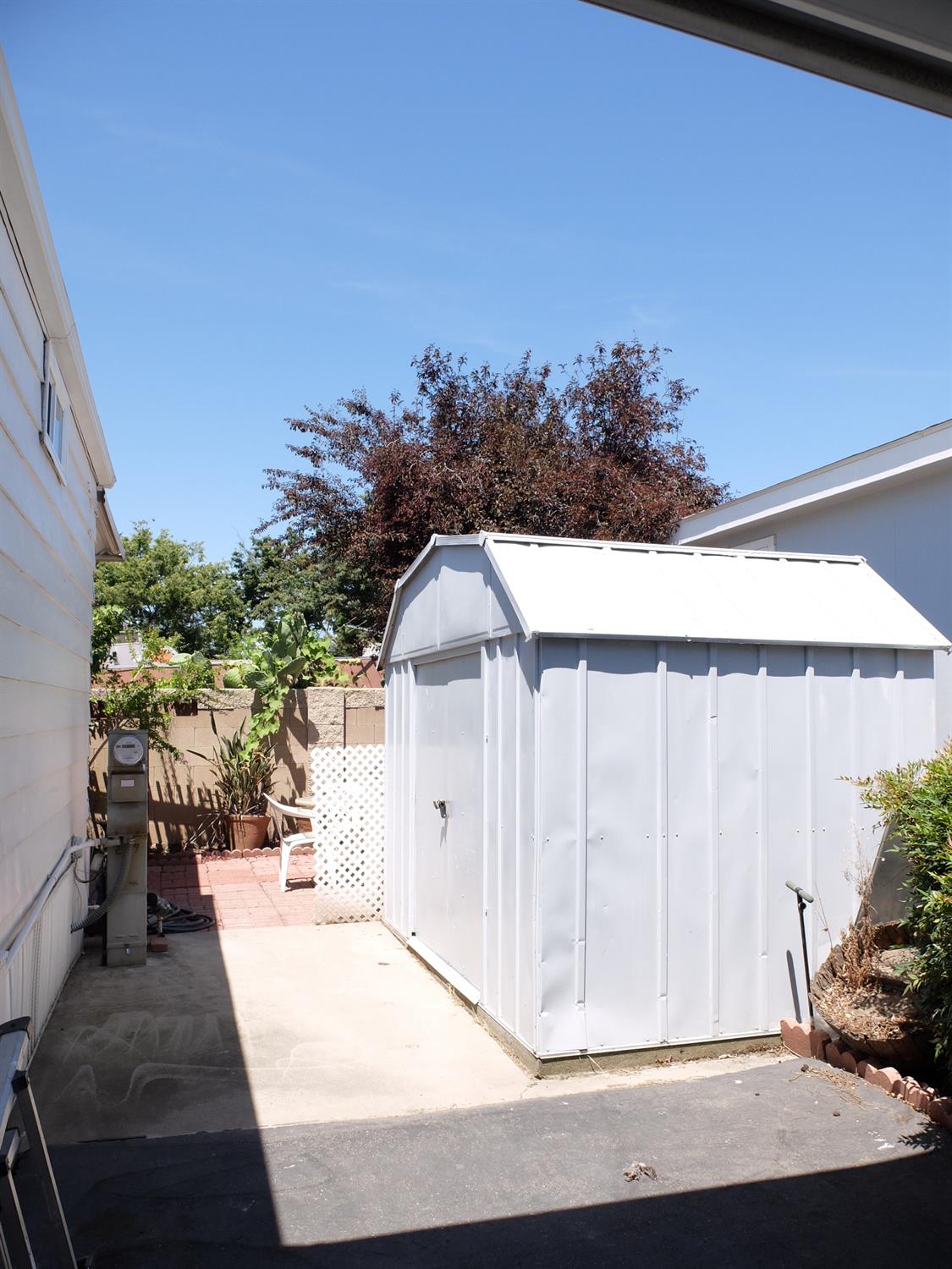 2621 Prescott Rd #229, Modesto, CA 95350