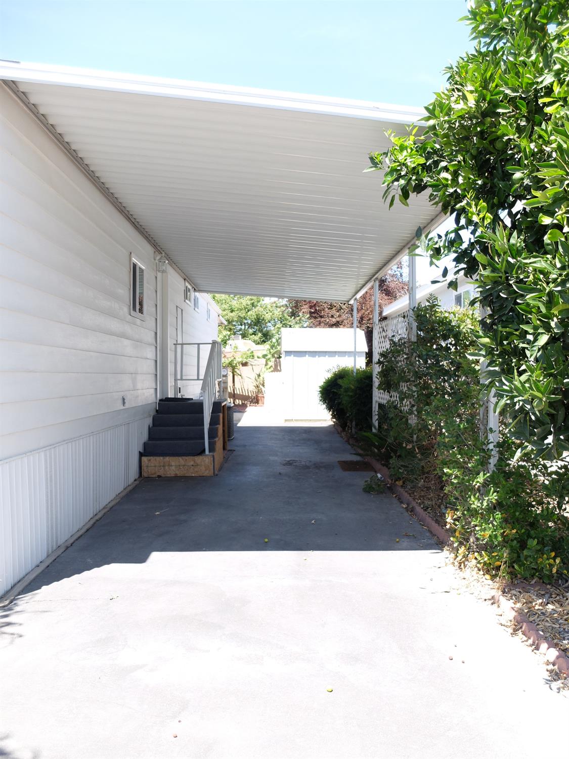 2621 Prescott Rd #229, Modesto, CA 95350