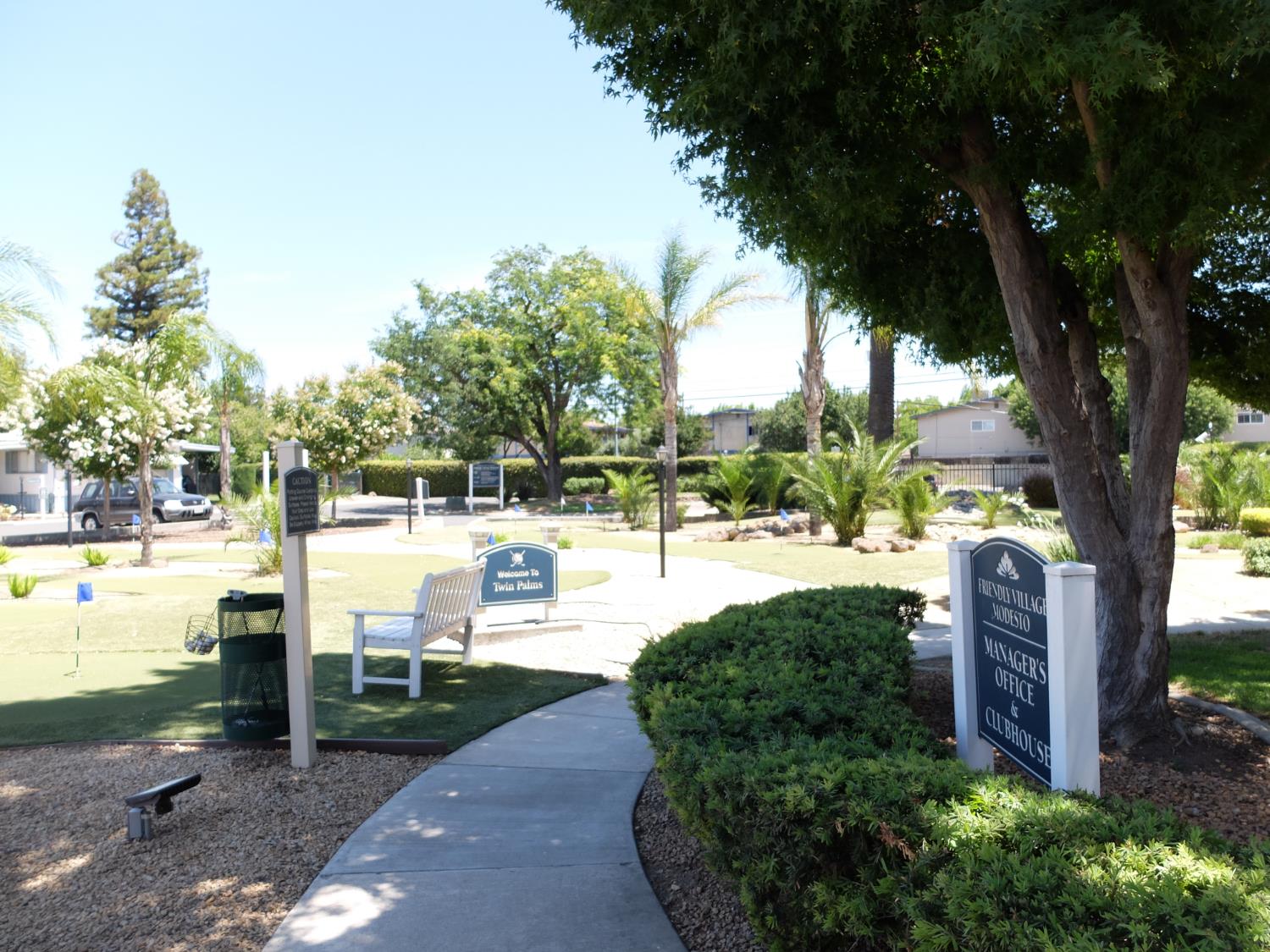 2621 Prescott Rd #229, Modesto, CA 95350