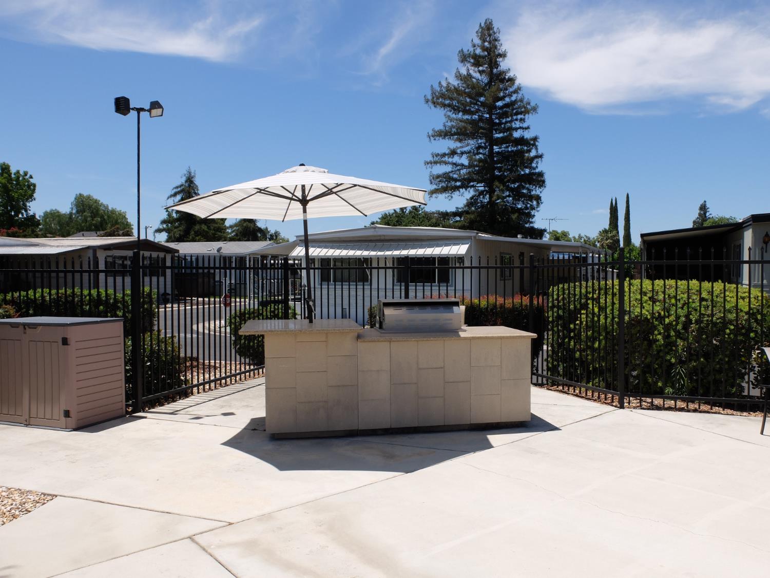 2621 Prescott Rd #229, Modesto, CA 95350