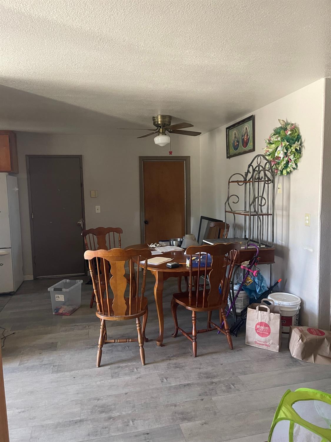 822 E glenwood, Turlock, CA 95380