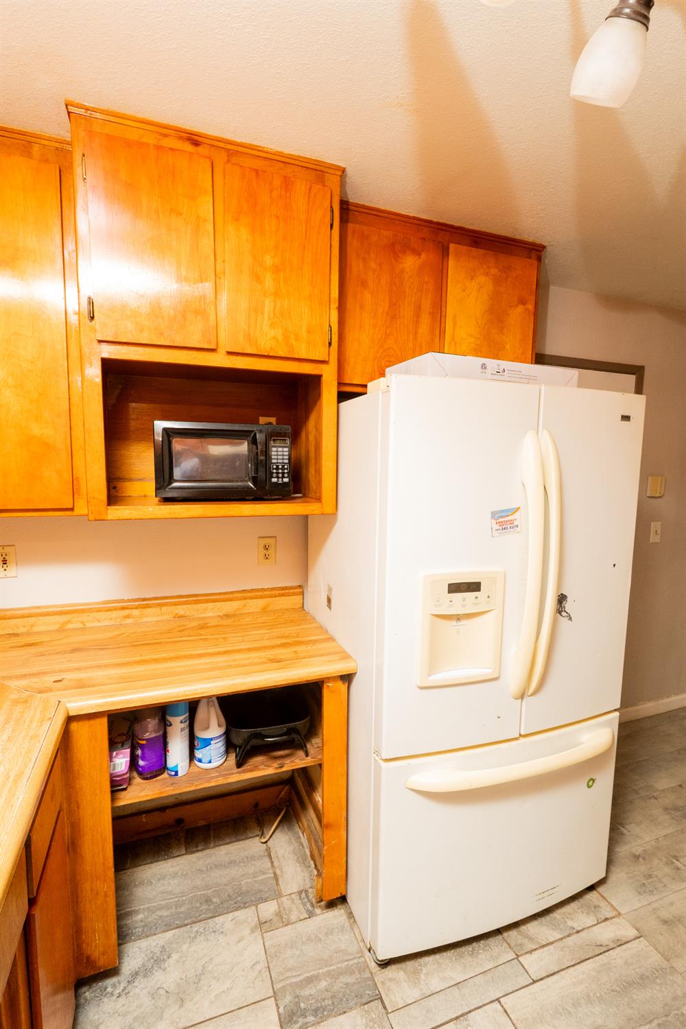 822 E glenwood, Turlock, CA 95380