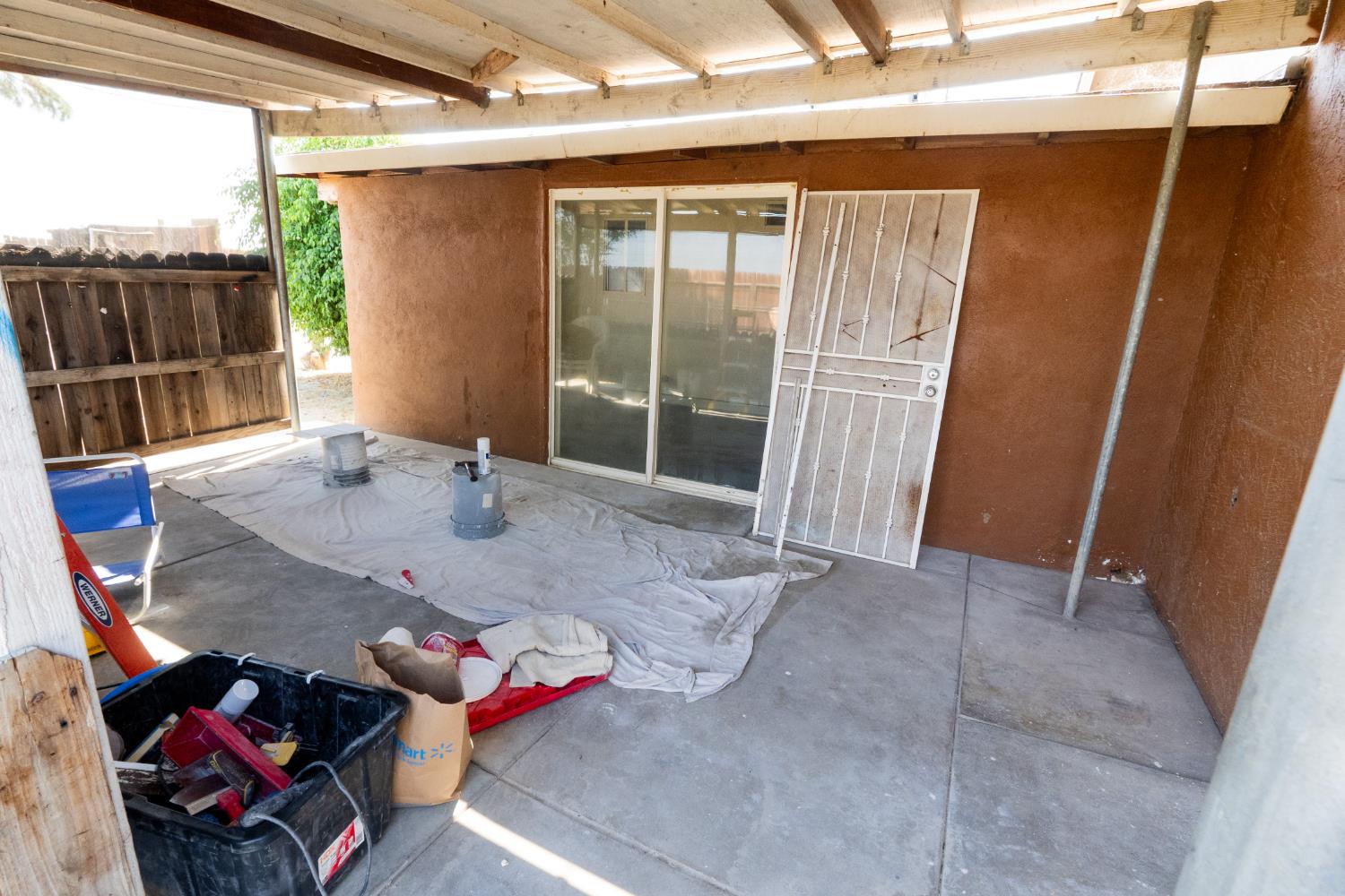 822 E glenwood, Turlock, CA 95380
