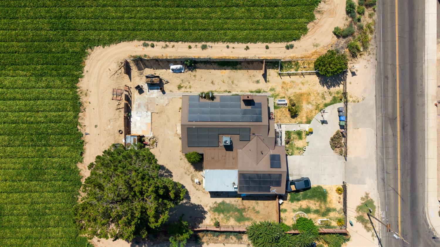 822 E glenwood, Turlock, CA 95380