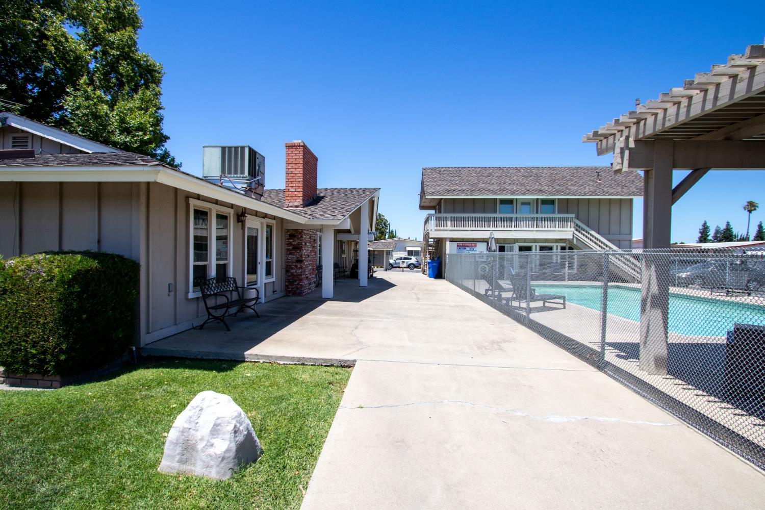 1400 Tully Rd #116, Turlock, CA 95380