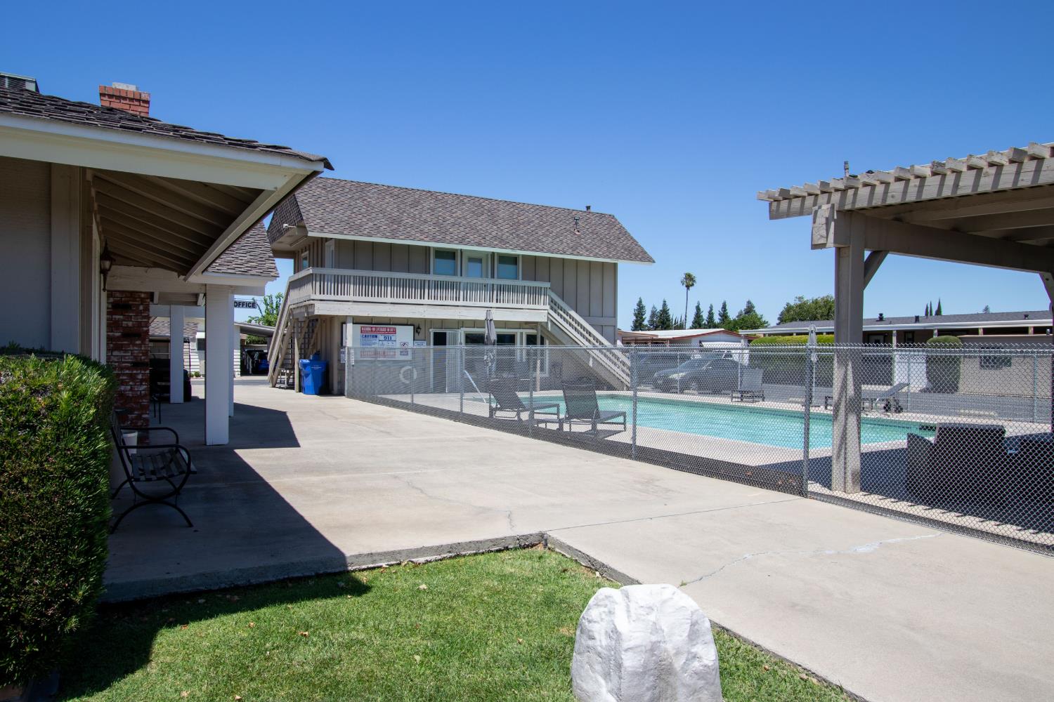 1400 Tully Rd #116, Turlock, CA 95380