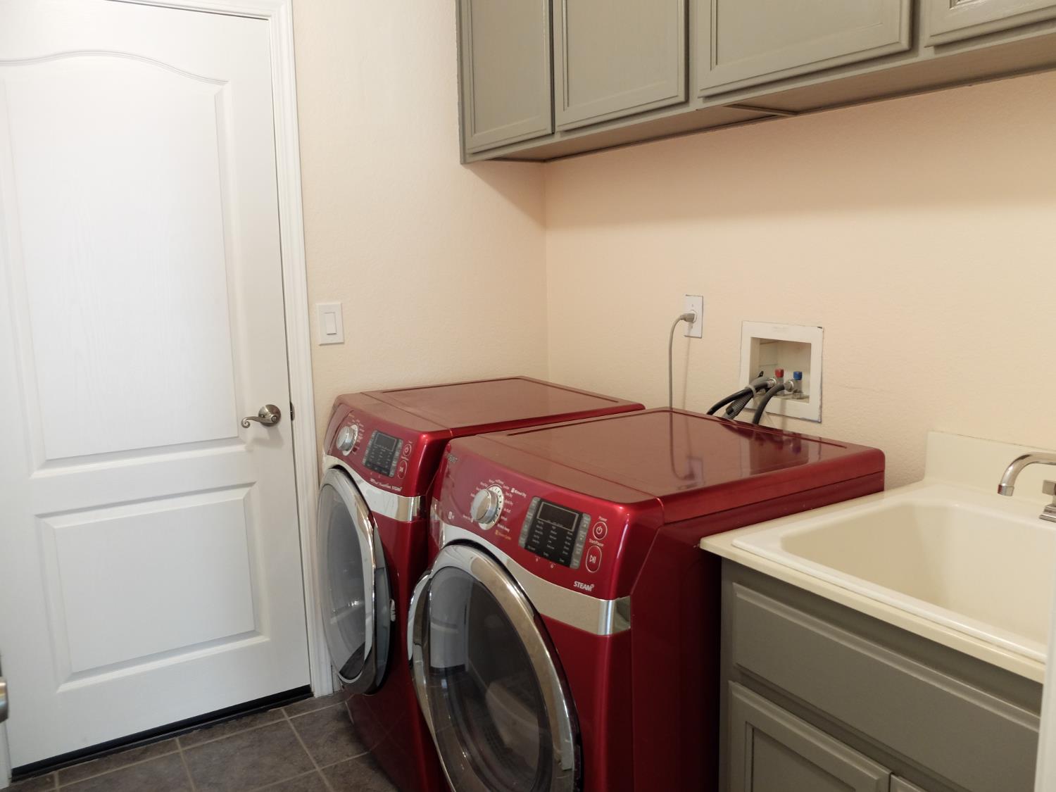 3304 Cardinal Flower Ave, Modesto, CA 95355