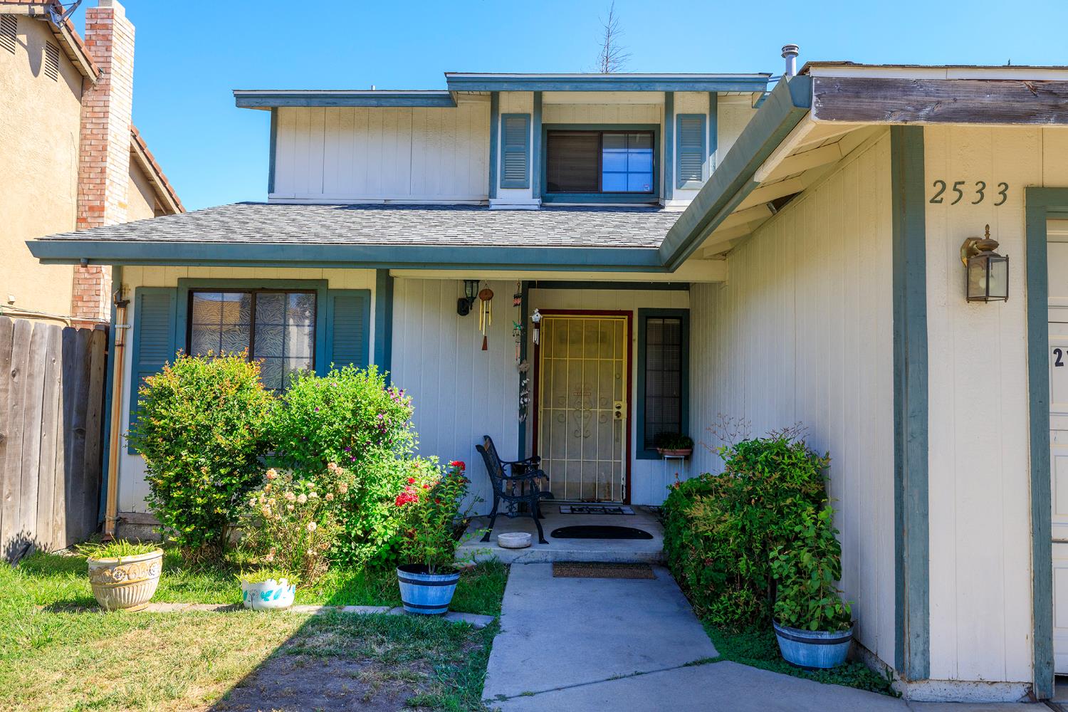 2533 Burlwood Dr, Modesto, CA 95355