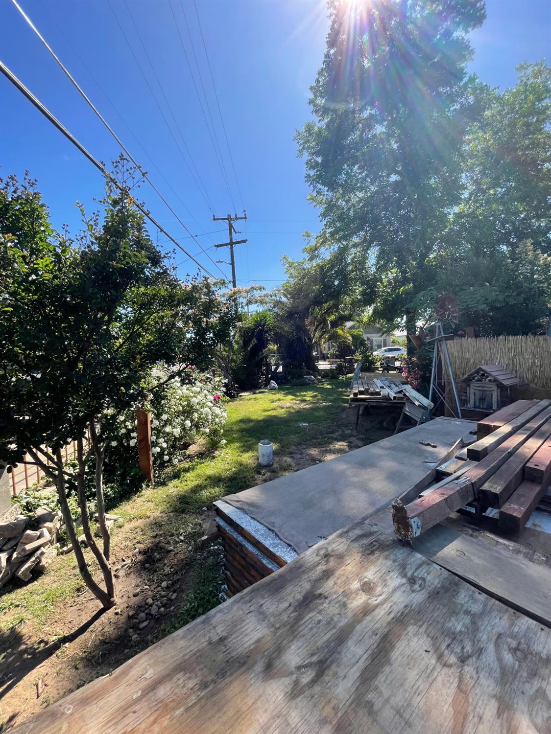 812 E H St, Oakdale, CA 95351