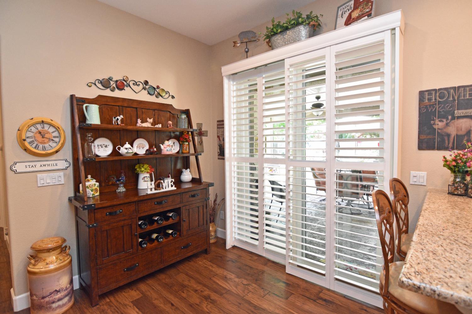 2260 State St, Turlock, CA 95380