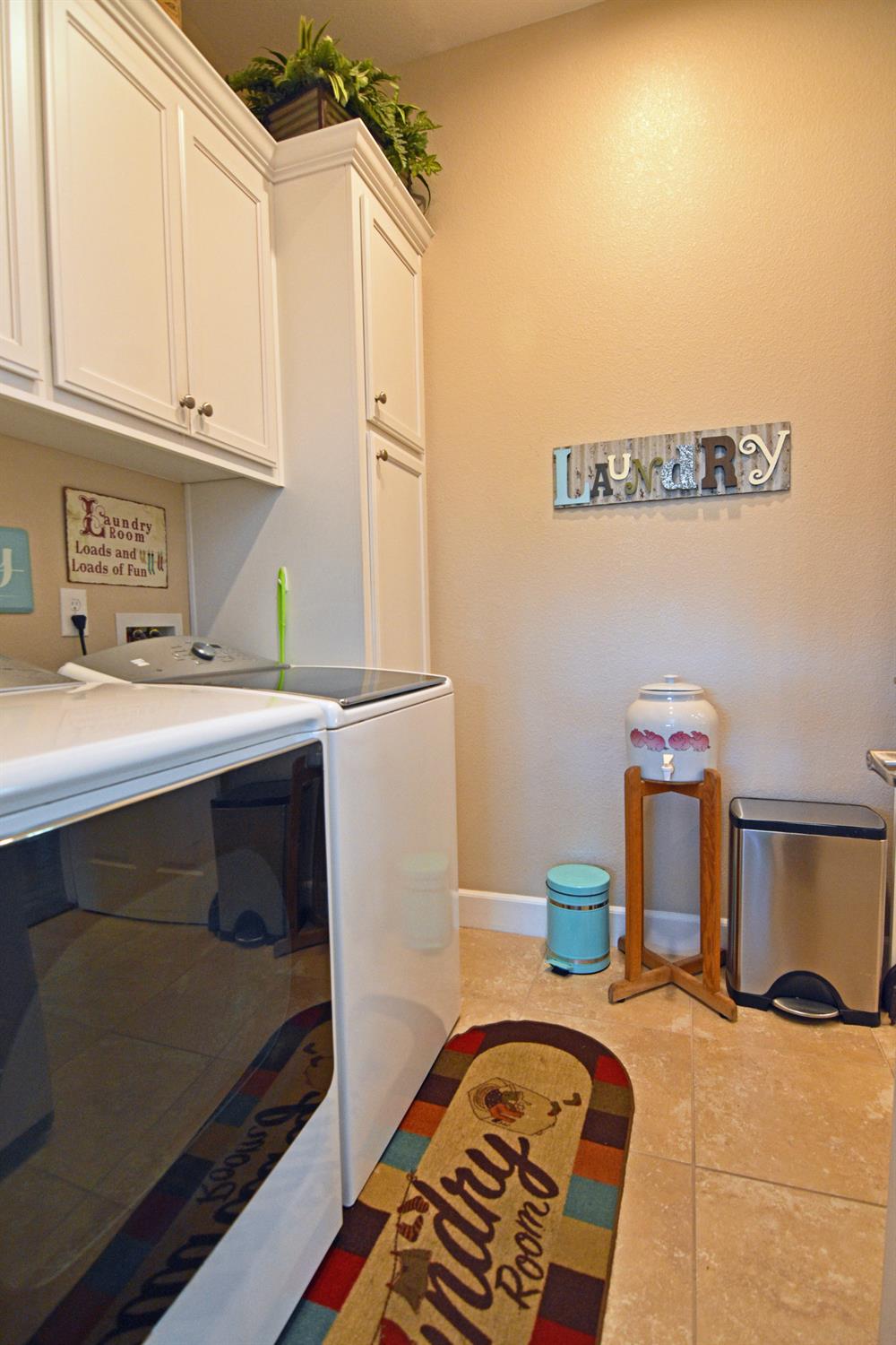 2260 State St, Turlock, CA 95380