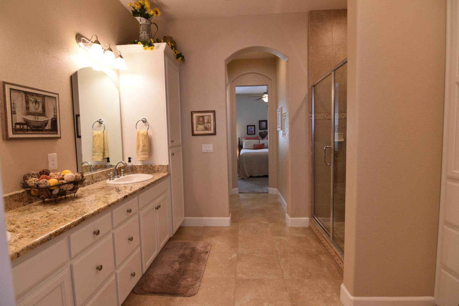 2260 State St, Turlock, CA 95380