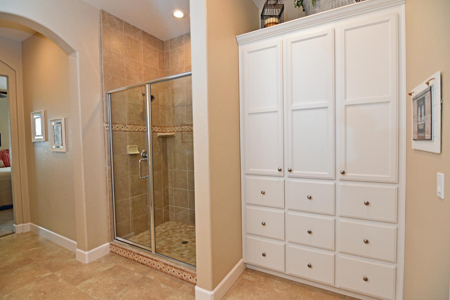 2260 State St, Turlock, CA 95380