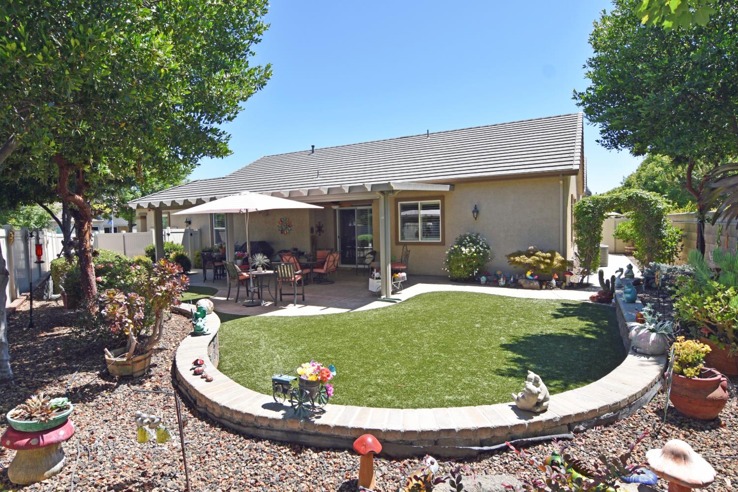 2260 State St, Turlock, CA 95380