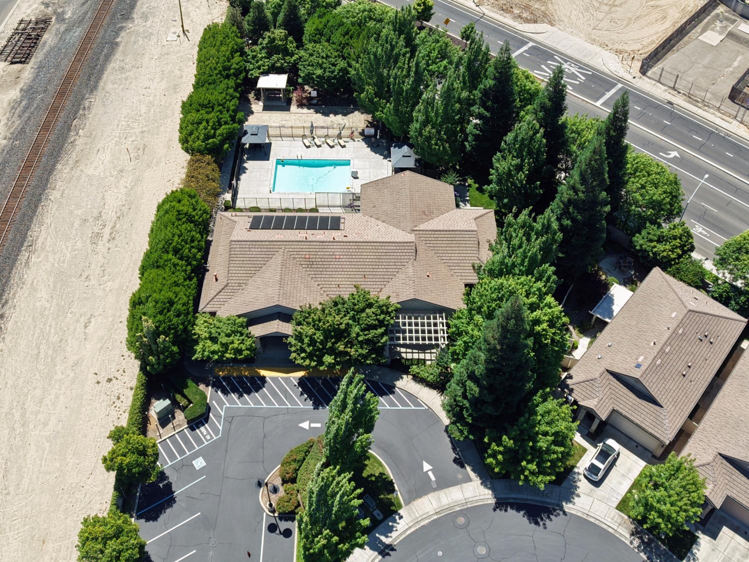 2260 State St, Turlock, CA 95380