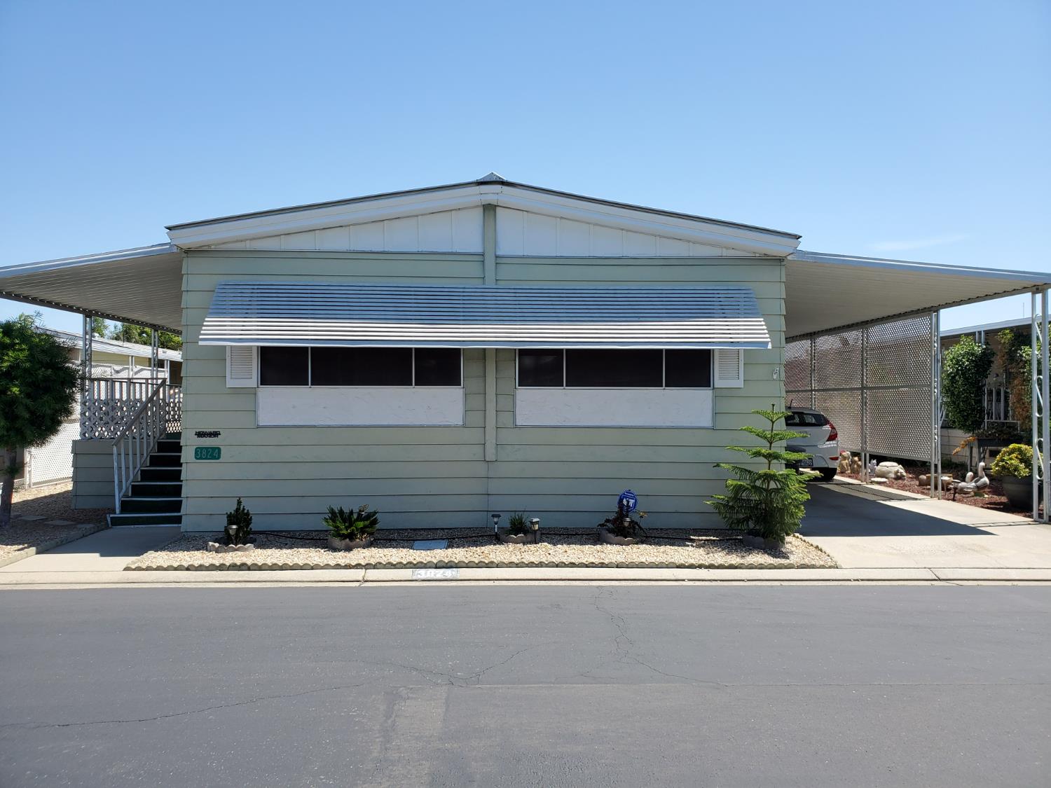 3824 Maui Terrace, Modesto, CA 95355