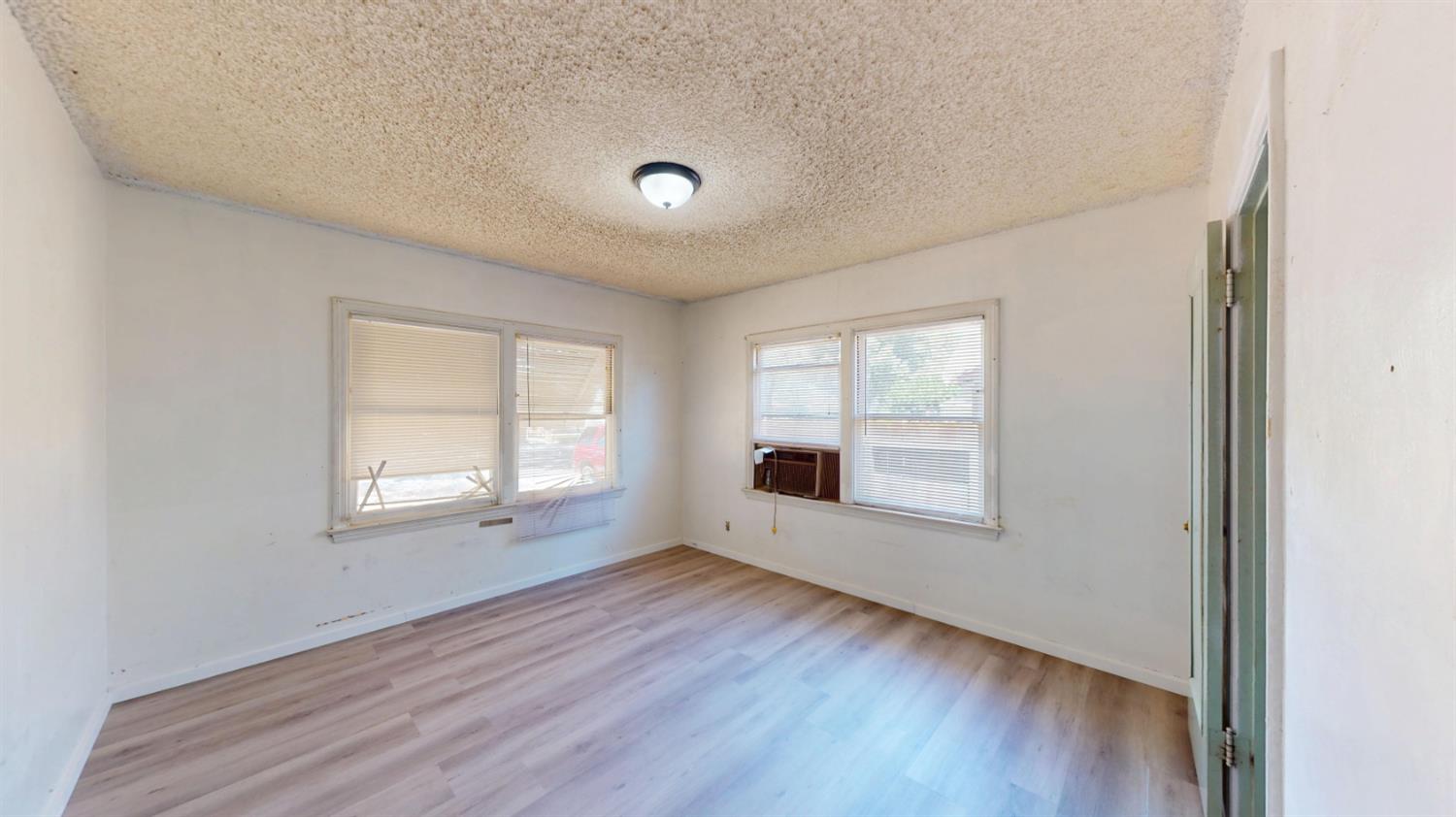 225 Merced Ave, Modesto, CA 95351