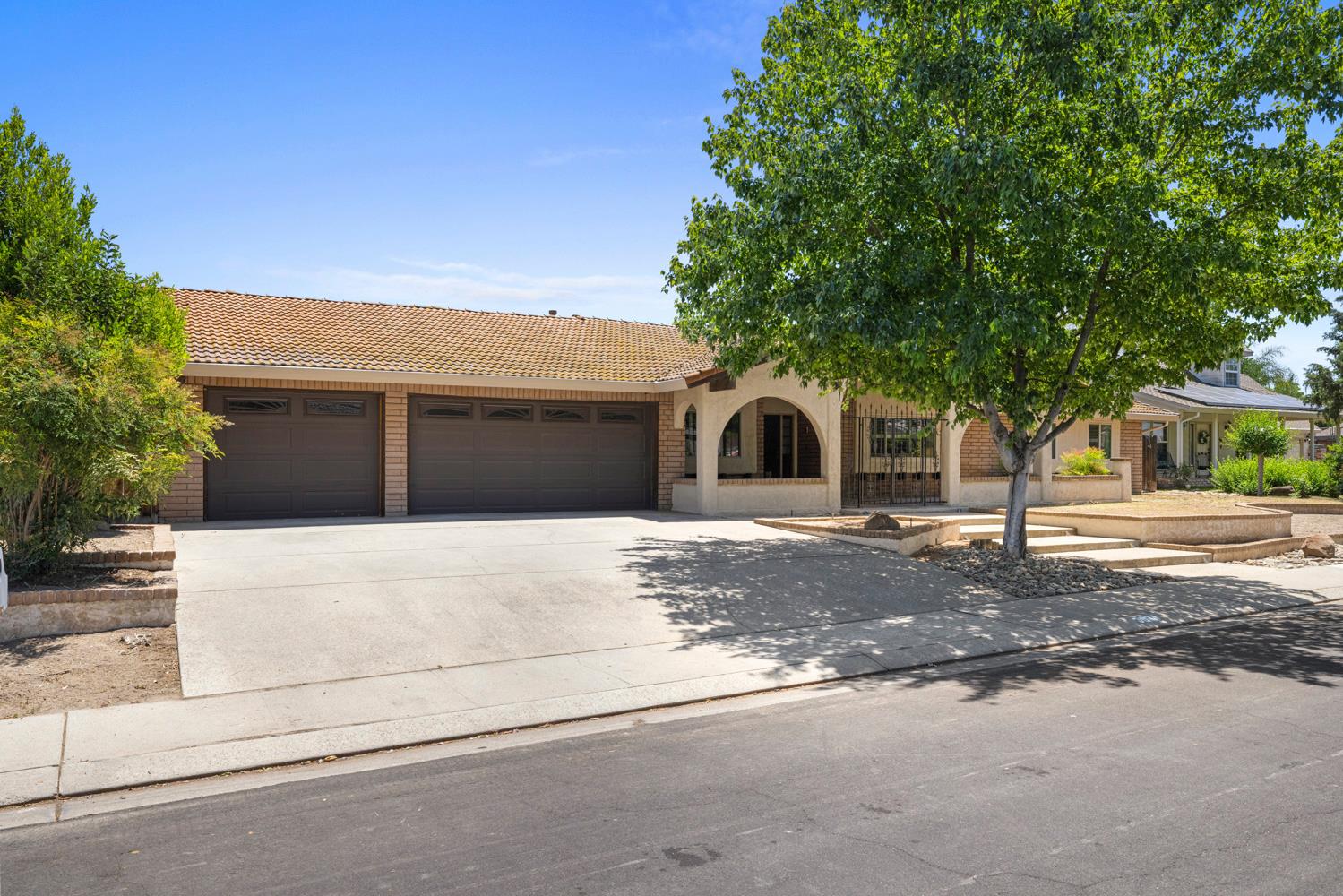 3904 Trillium Ave, Modesto, CA 95356