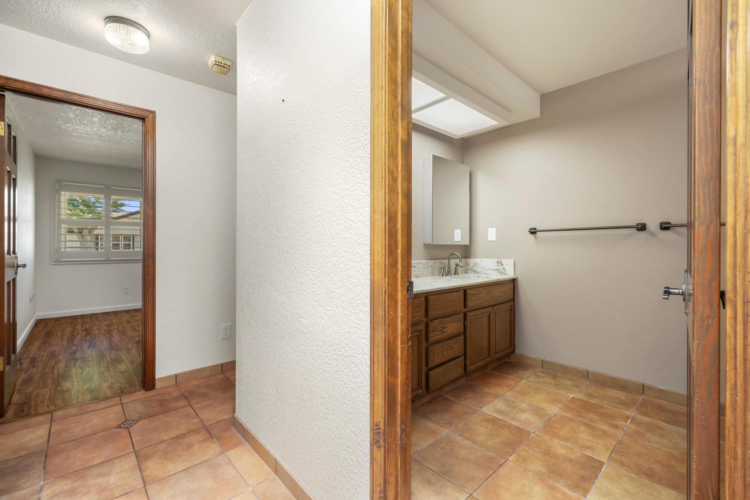 3904 Trillium Ave, Modesto, CA 95356