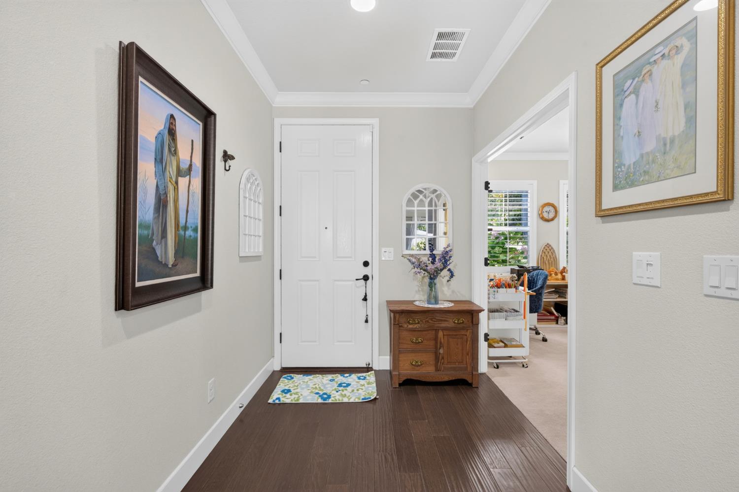 1370 Chestnut Hill Dr, Manteca, CA 95336
