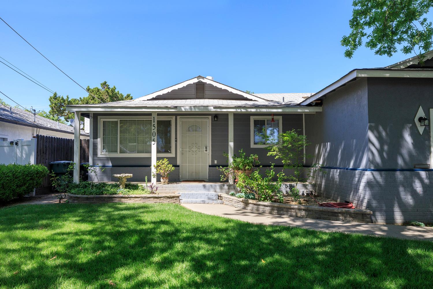 1505 Hamilton Ave, Modesto, CA 95350