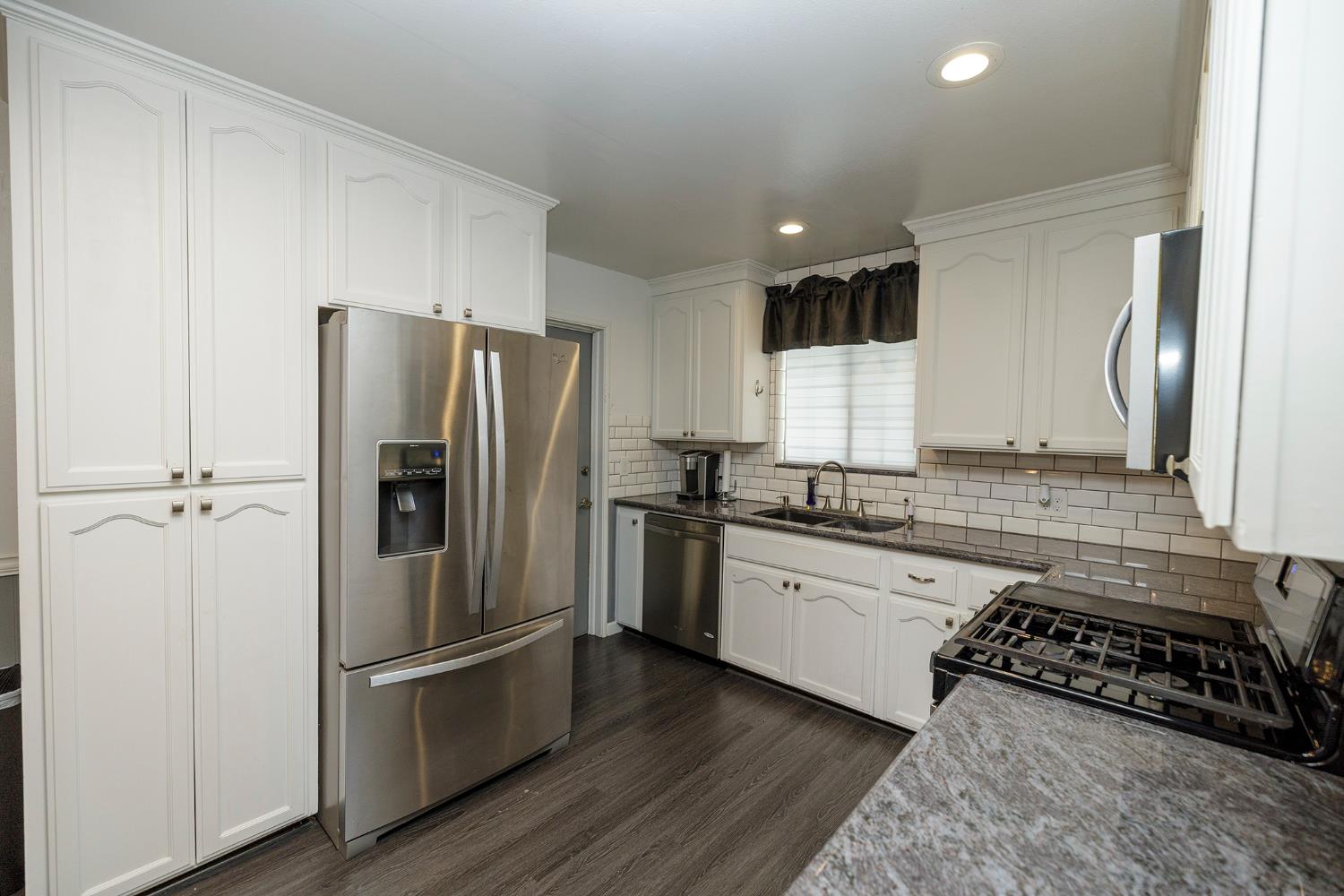 1505 Hamilton Ave, Modesto, CA 95350
