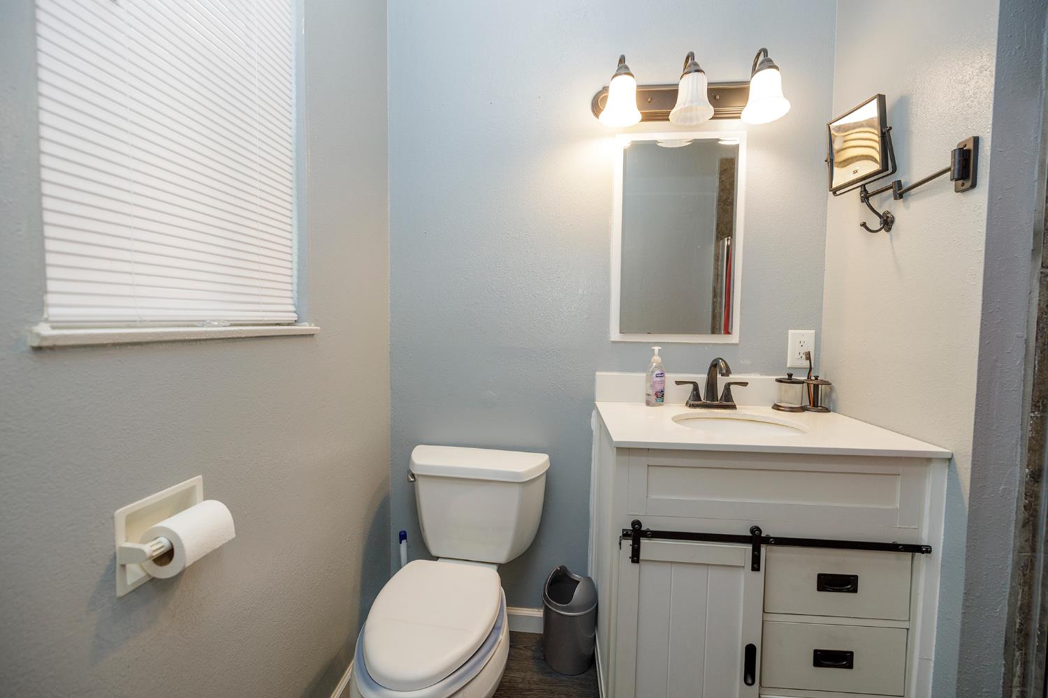 1505 Hamilton Ave, Modesto, CA 95350