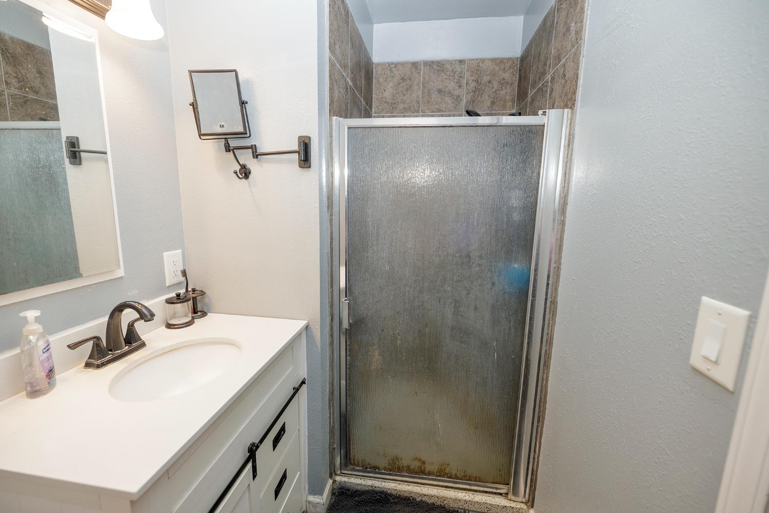 1505 Hamilton Ave, Modesto, CA 95350
