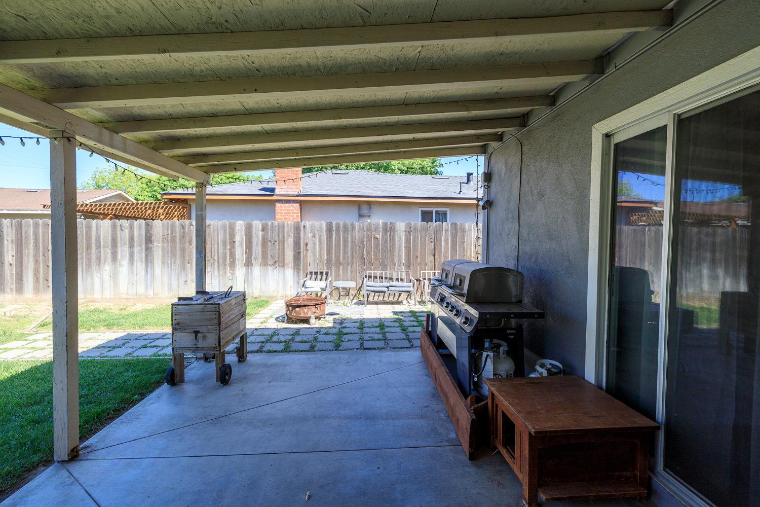 1505 Hamilton Ave, Modesto, CA 95350