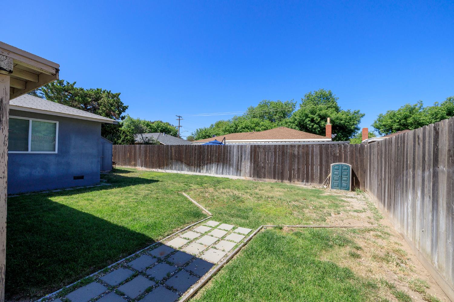 1505 Hamilton Ave, Modesto, CA 95350