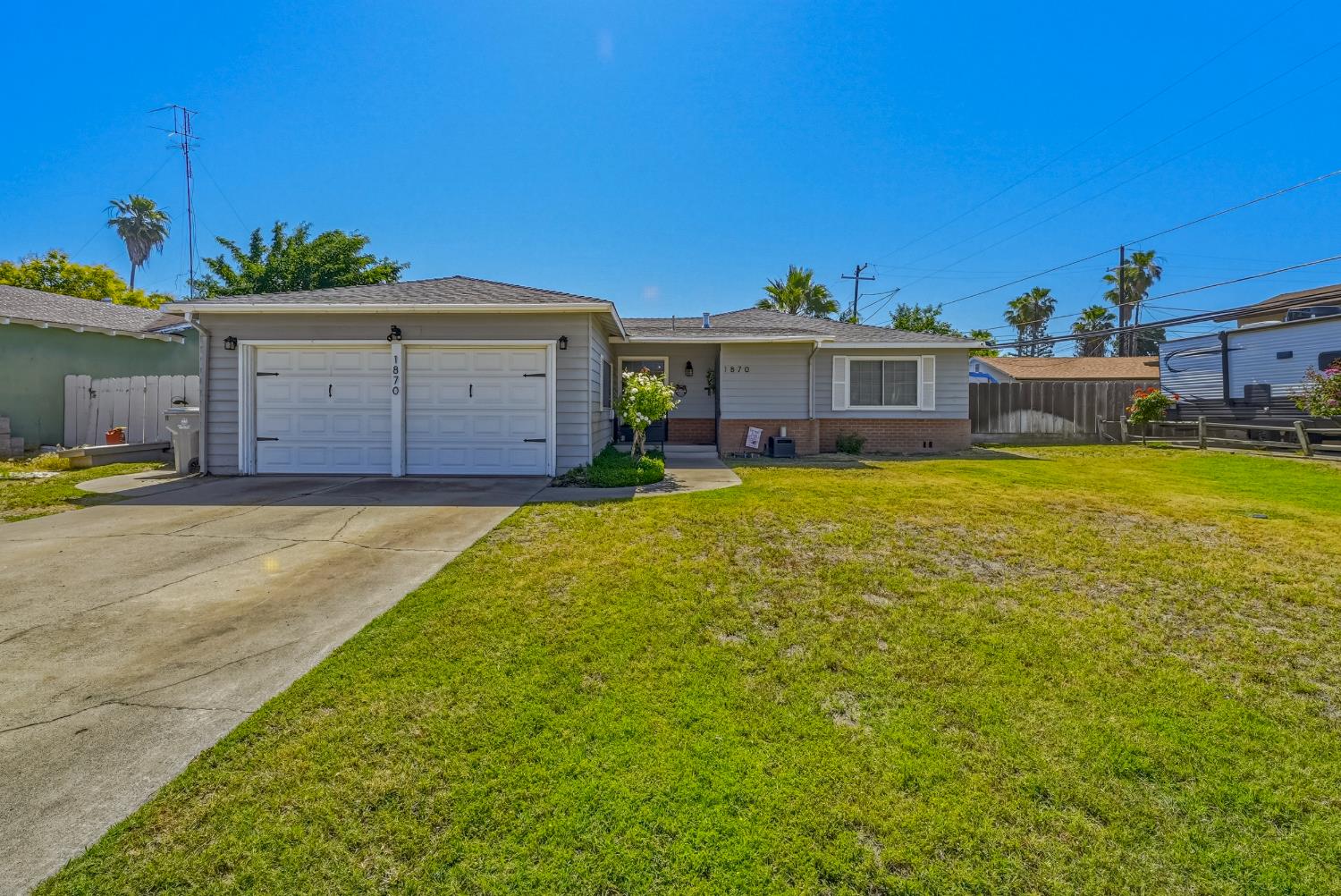 1870 Eucalyptus St, Atwater, CA 95301