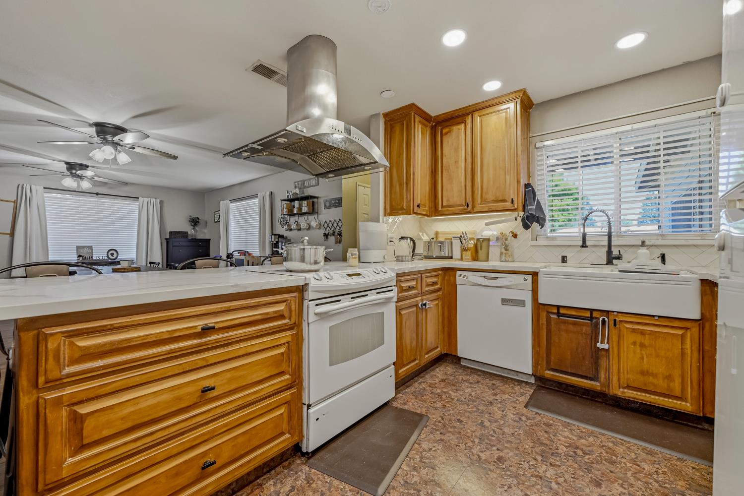 1870 Eucalyptus St, Atwater, CA 95301