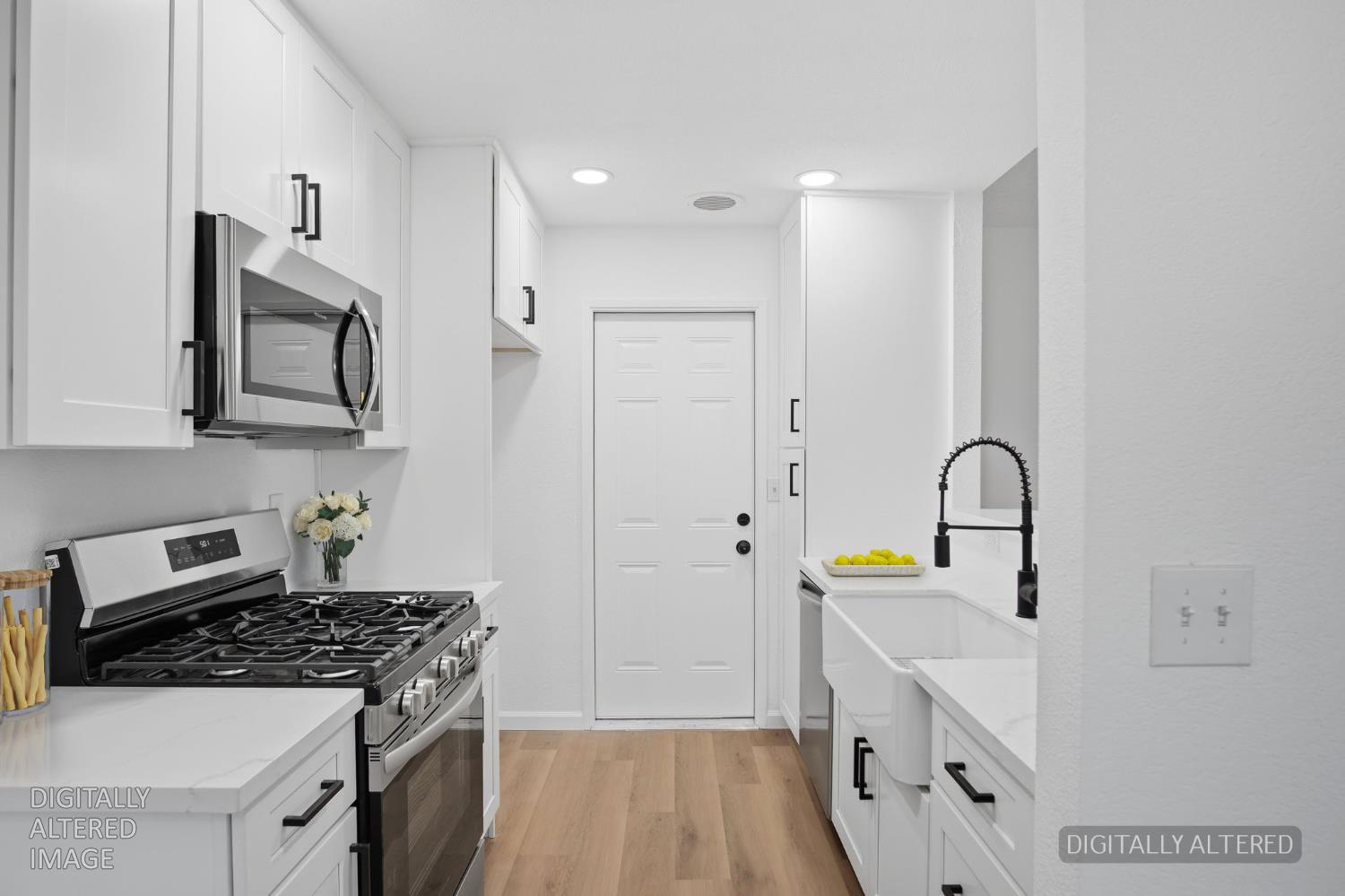 2044 Peggy Ln, Modesto, CA 95351