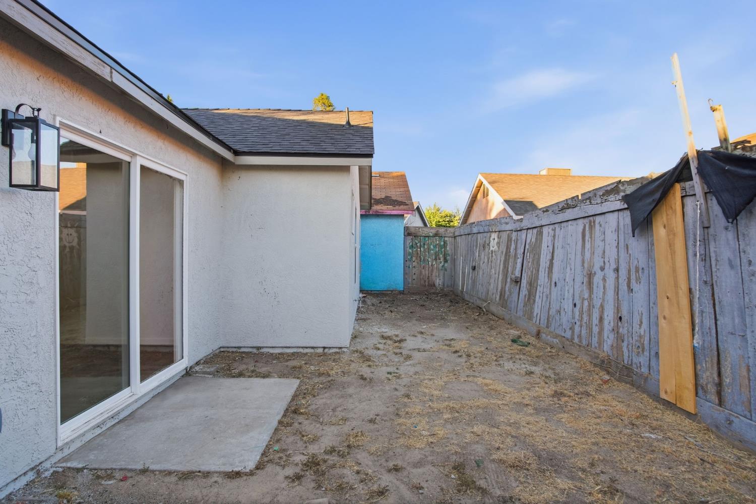 2044 Peggy Ln, Modesto, CA 95351