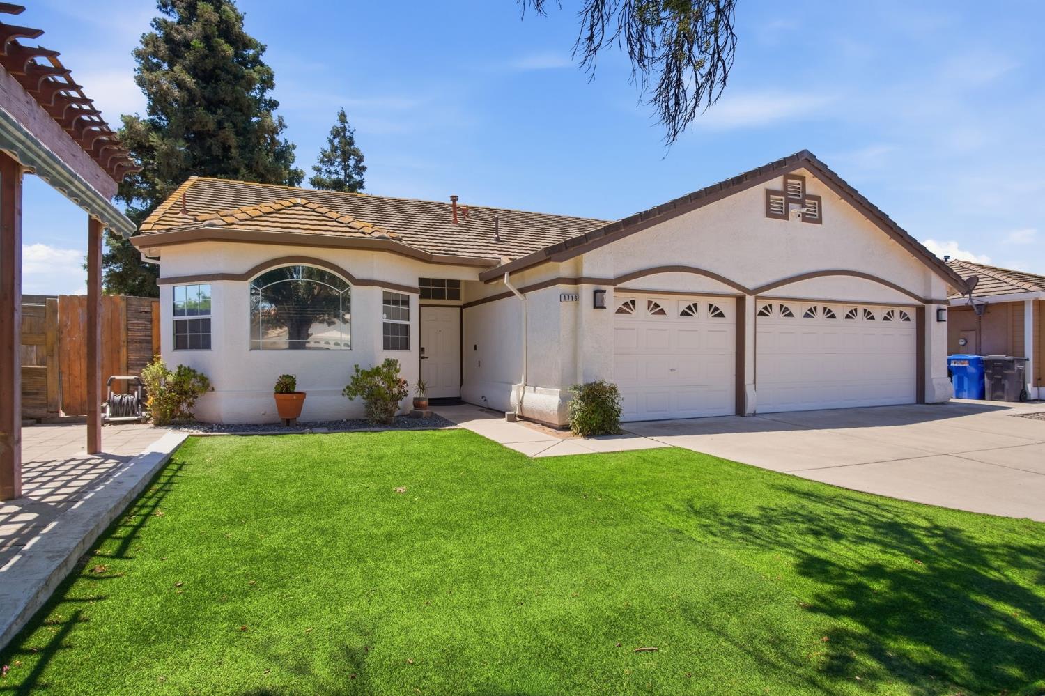 1716 Ramson Dr, Turlock, CA 95380