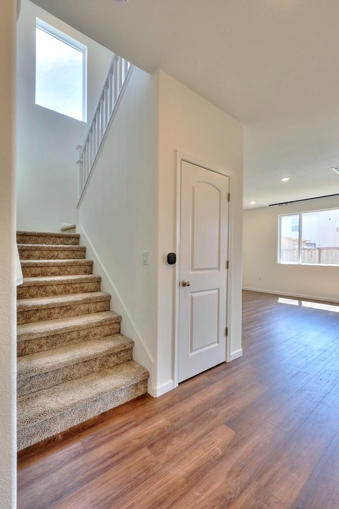 5439 Drawbridge Way, Riverbank, CA 95367